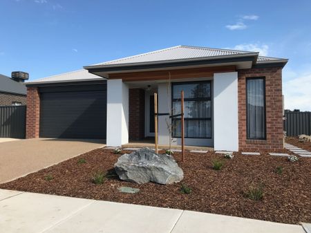 Beautiful home in quiet location! - Photo 5