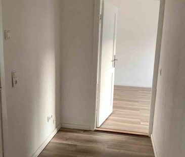 Tolle 2-Zimmer-Wohnung für Ihr individuelles Wohnerlebnis! - Photo 3