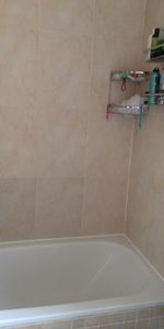 Room in a Shared House, Gladstone Avenue, N22 - Photo 4