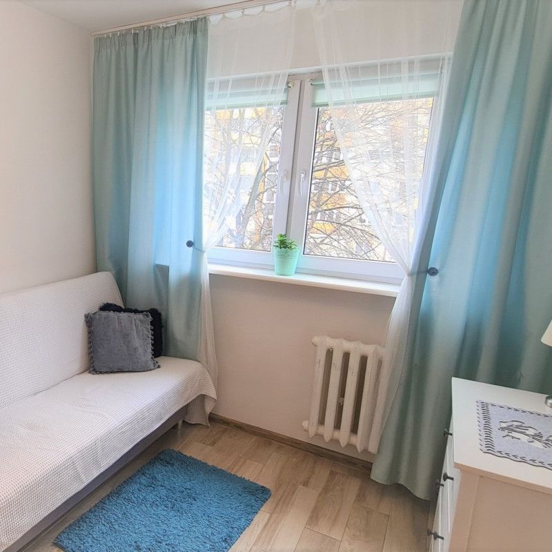 Funkcjonalne mieszkanie blisko stacji metra - Photo 1