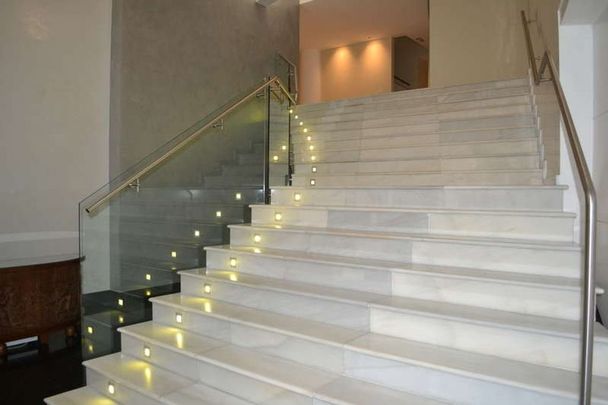 2 room luxury Apartment for rent in Valencia - Photo 1