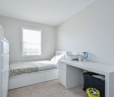 1155 Gordon St, Guelph - Photo 2