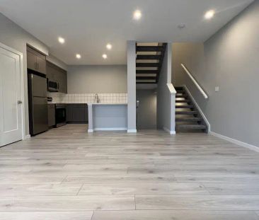 #62 1304 Rutherford Rd SW — #62 1304 Rutherford Rd SW - Photo 1