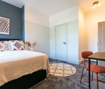 ⭐ New Rooms | Fast Move-In | 🅰️➕ Location Room 3 - Photo 5