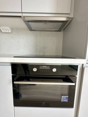 Karlatornet på Lodjursstråket, Göteborg - Photo 1