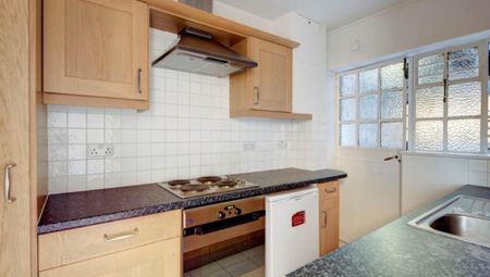 1 bedroom flat to rent - Photo 4