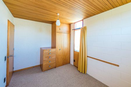 Whanganui East - 3 Bedrooms - Photo 3