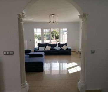 5 room luxury House for rent in Benalmádena, Spain - Photo 4