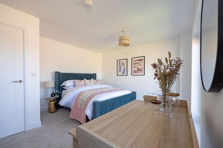 4 bedroom semi-detached house to rent - Photo 2