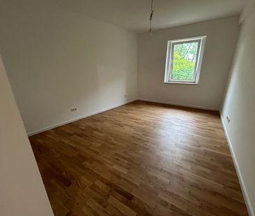 Erstbezug nach Sanierung - Schicke 2- Zimmerwohnung mit Balkon zu v... - Photo 4