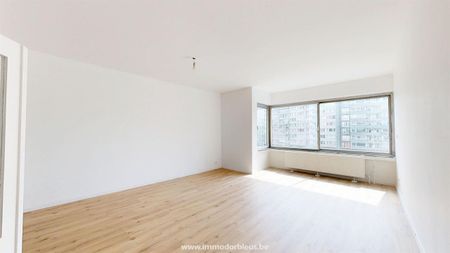 LIÈGE – Prox.Parc Boverie/Médiacité -Appart.2 ch+cave - Loyer: 800,00 € / mois - Photo 2