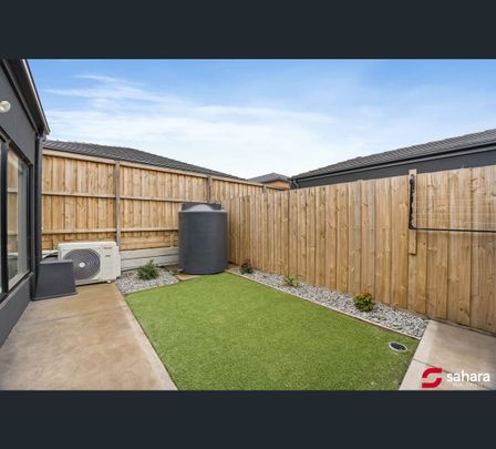 135 Maradona Boulevard, Deanside, Vic 3336 - Photo 1