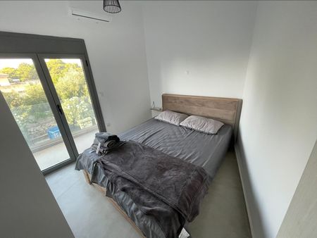 Studio/Γκαρσονιέρα για ενοικίαση Κέντρο (Αρτέμιδα (Λούτσα)) - Φωτογραφία 2