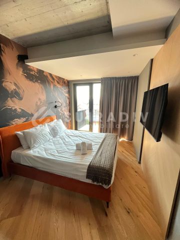 Apartament de lux, terasa, parcare subterana- zona centrala - Photo 3