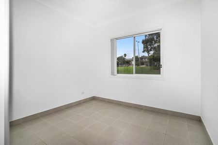 Modern 2 Bedroom Granny Flat - Photo 2