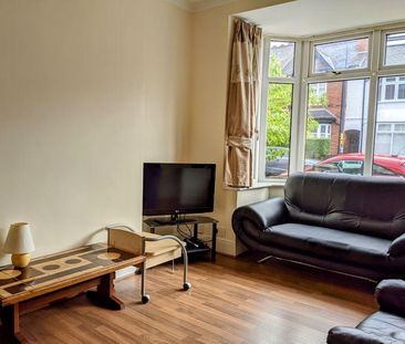 4 bedroom terraced house to rent - Photo 1