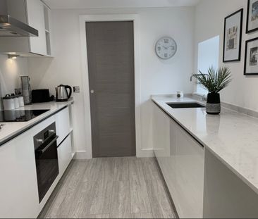 Eden Place, Stockport, SK8 - Photo 3