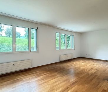 Rent a 1 ½ rooms apartment in Péry - Photo 3