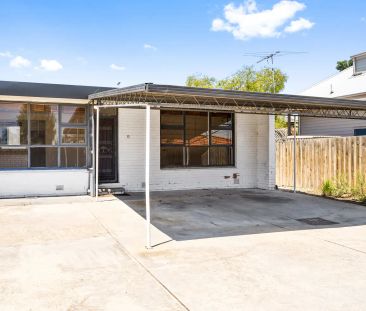 13/33 King Edward Avenue, Albion VIC 3020 - Photo 2
