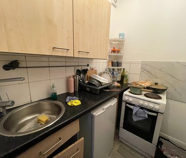 2 Bed Flat, Mede House, SO15 - Photo 4