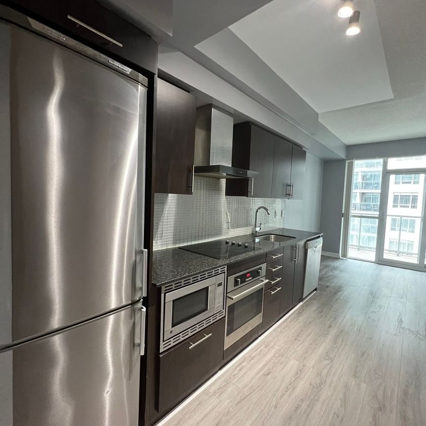 For Lease - 352 Front Street Unit# 1218, Toronto, Ontario - Photo 2