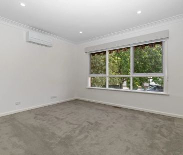 Fantastic Family Home - Photo 3