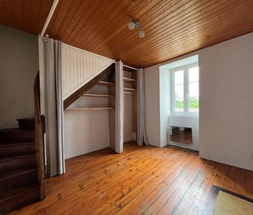 Location Appartement 3 pièces 59m² LA ROCHE SUR YON 85000 - Photo 4