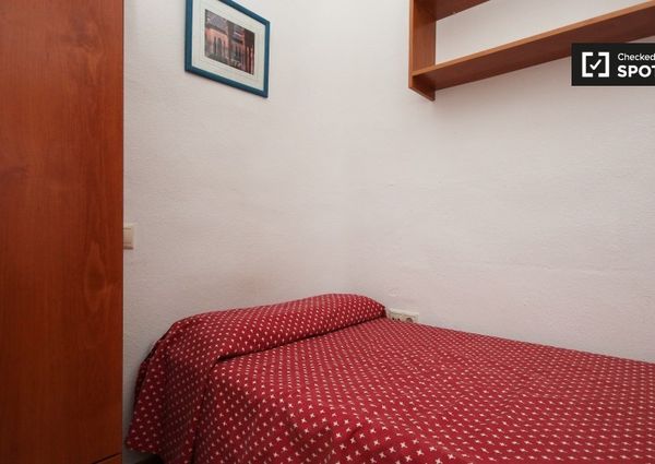 granada, Andalusia 18002