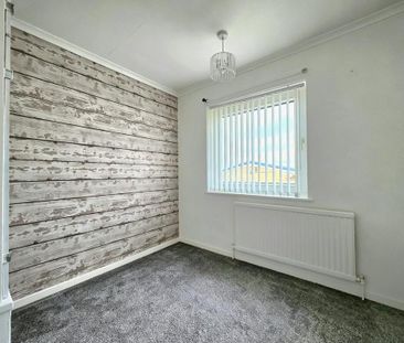 3 bedroom semi-detached house to rent - Photo 6