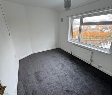 2 Bed Terraced House, Dolphin Lane, B27 - Photo 4