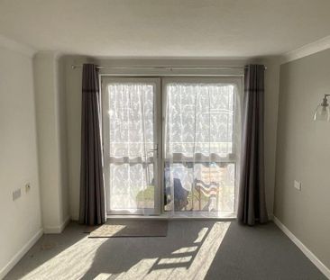 1 bedroom flat to rent - Photo 6