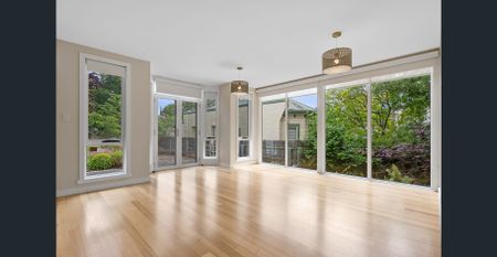 Timeless Character, Modern Comfort - Photo 2