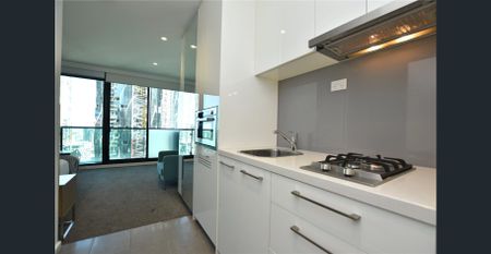 Exceptional Fully Furnished Studio Apartment near to the Stations! - Photo 3