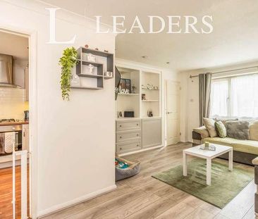 Hornbeam Road, Havant, PO9 - Photo 3