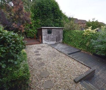 2 bedroom semi-detached house to rent - Photo 6