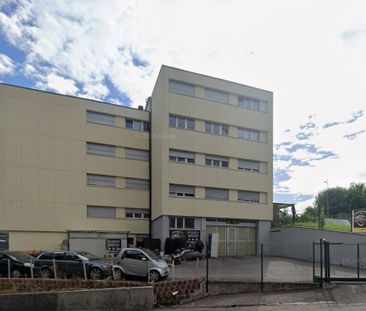 SPACIEUX LOGEMENT BIEN SITUE - Foto 1