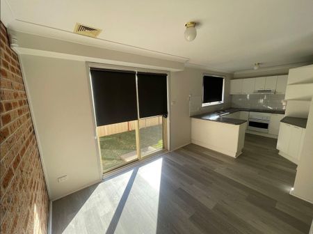 Convenient Living in the Heart of St Marys - Photo 2