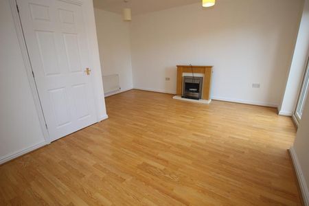 3 bedroom terraced house to rent - Photo 3