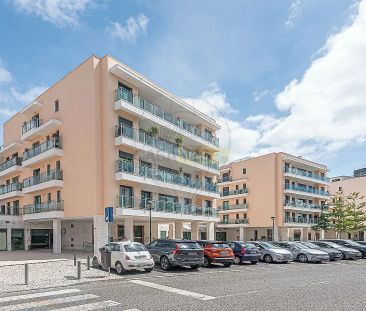Apartment T3 in Oeiras e São Julião da Barra, Paço de Arcos e Caxias, Oeiras - Foto 1