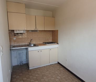 Location Appartement 2 pièces 44m² MONTPELLIER 34000 - Photo 2