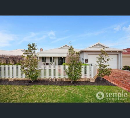 12 Yarrow Street, Treeby, WA 6164 - Photo 1