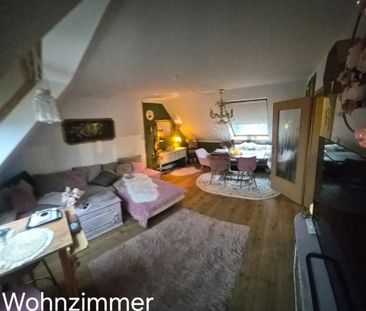 Sehr gemütliche 3 Zimmer Dachgeschosswohnung - Photo 3