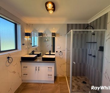 Spacious 5-Bedroom Modern Two-Story Home - Photo 2