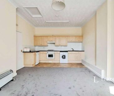 Lyefield Road West, Charlton Kings, Cheltenham, GL53 - Photo 3