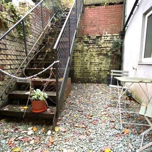 Bath Road, BS4 - Photo 1