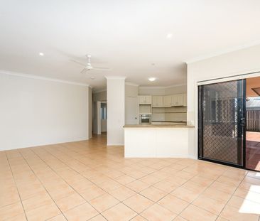 BEAUTIFULLY HOME IN VARSITY LAKES - Photo 2