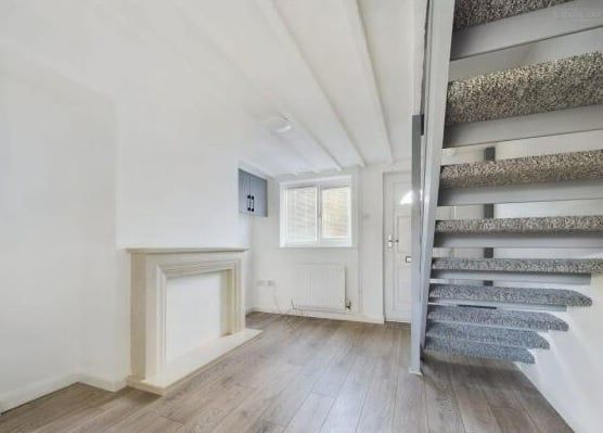 Reform Street - Photo 1