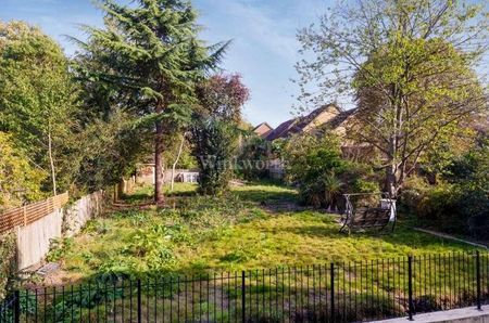 Michael John House, Southend Road, Beckenham, BR3 - Photo 4