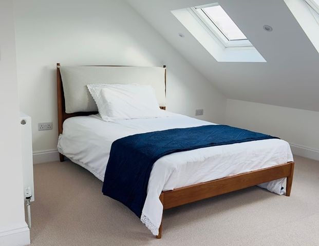 Room in a Shared House, Stokes Road, E6 - Photo 1