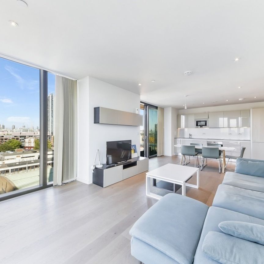 2 Bed Flat, St. Gabriel Walk, SE1 - Photo 1